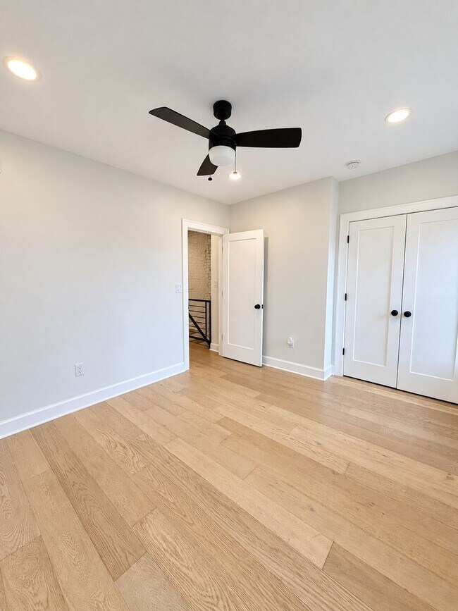 Building Photo - Rooftop Deck Living in Fishtown — Spacious 3-Bed, 2-Bath Home for Rent