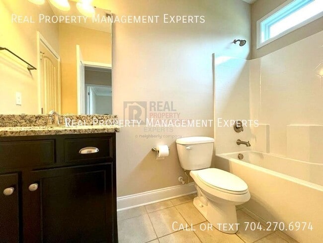 Building Photo - 3233 Elyse Manor Ct