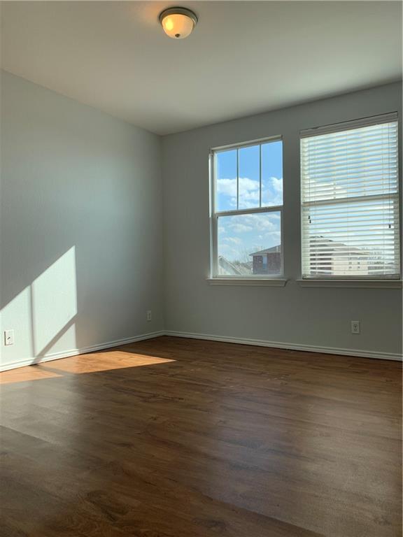 Building Photo - 328 Almquist St