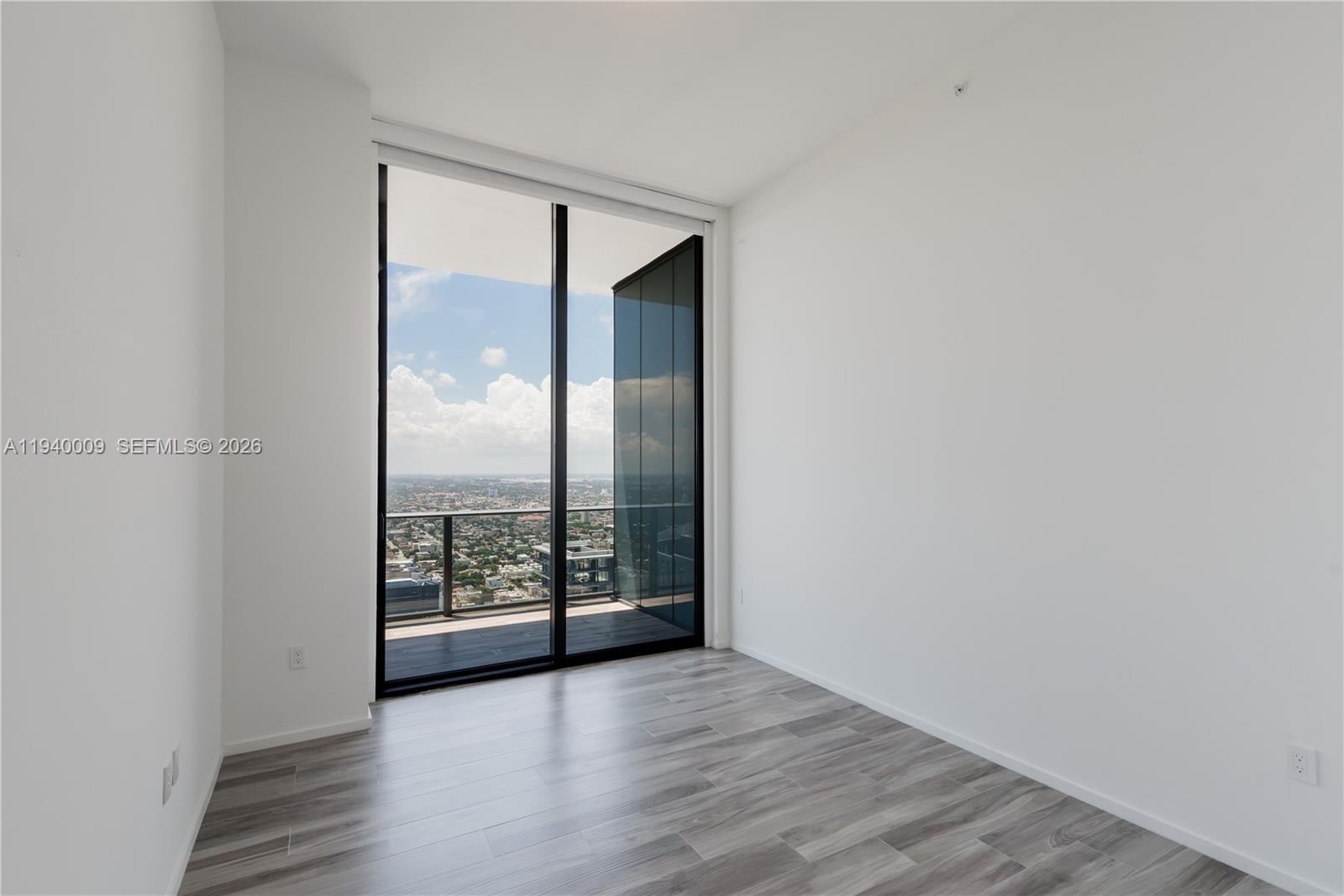 Building Photo - 801 S Miami Ave
