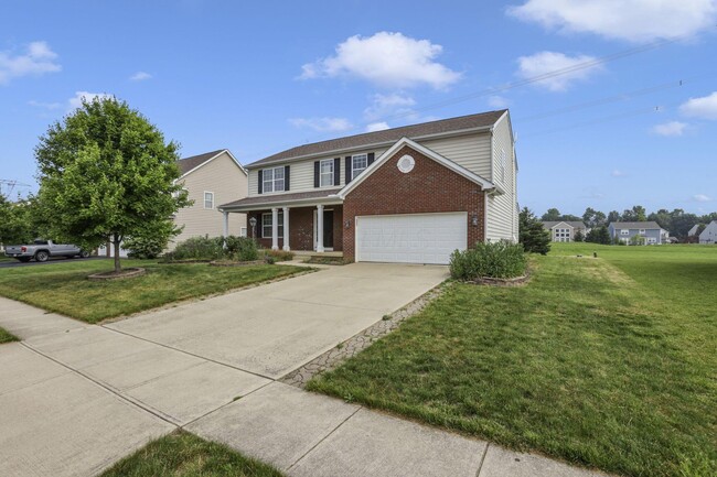 Building Photo - 1701 Marigold St