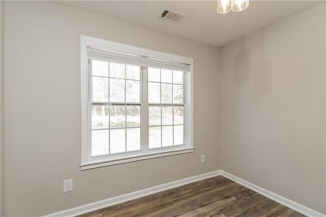 Building Photo - 171 Country Meadows Ct
