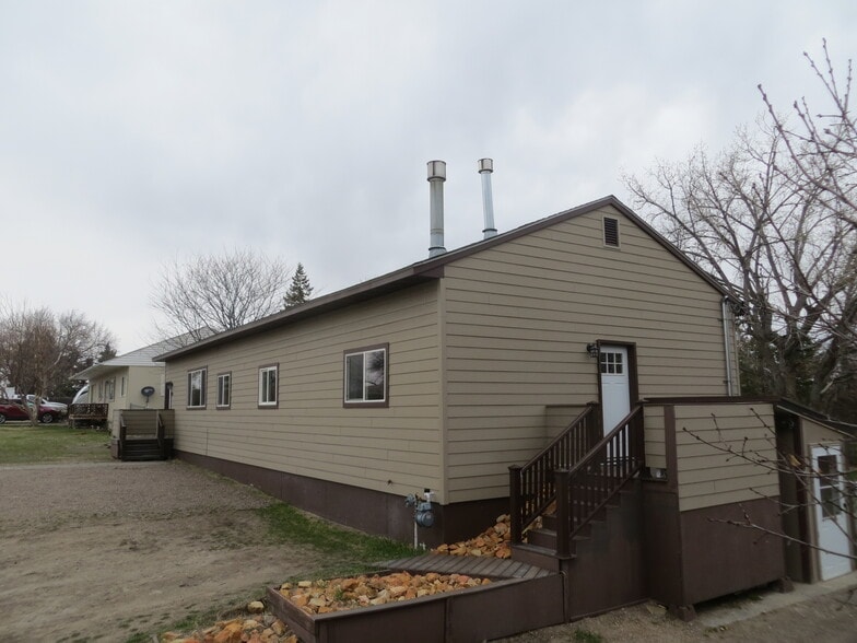 Building Photo - 923 4th St SW