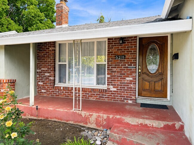 Building Photo - 6211 4th Ave