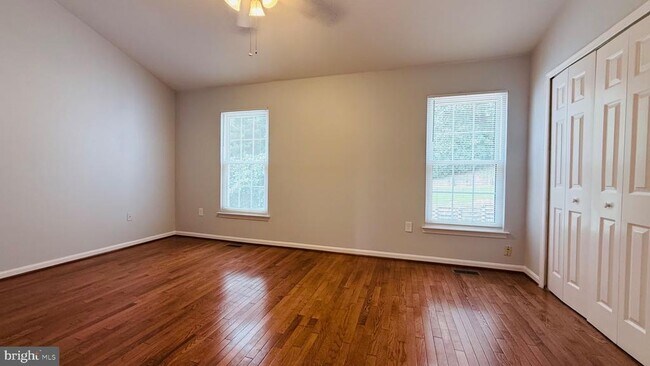 Building Photo - 13042 Hunterbrook Dr
