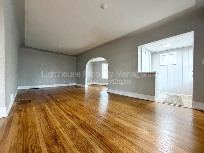 Building Photo - 2145 8th St