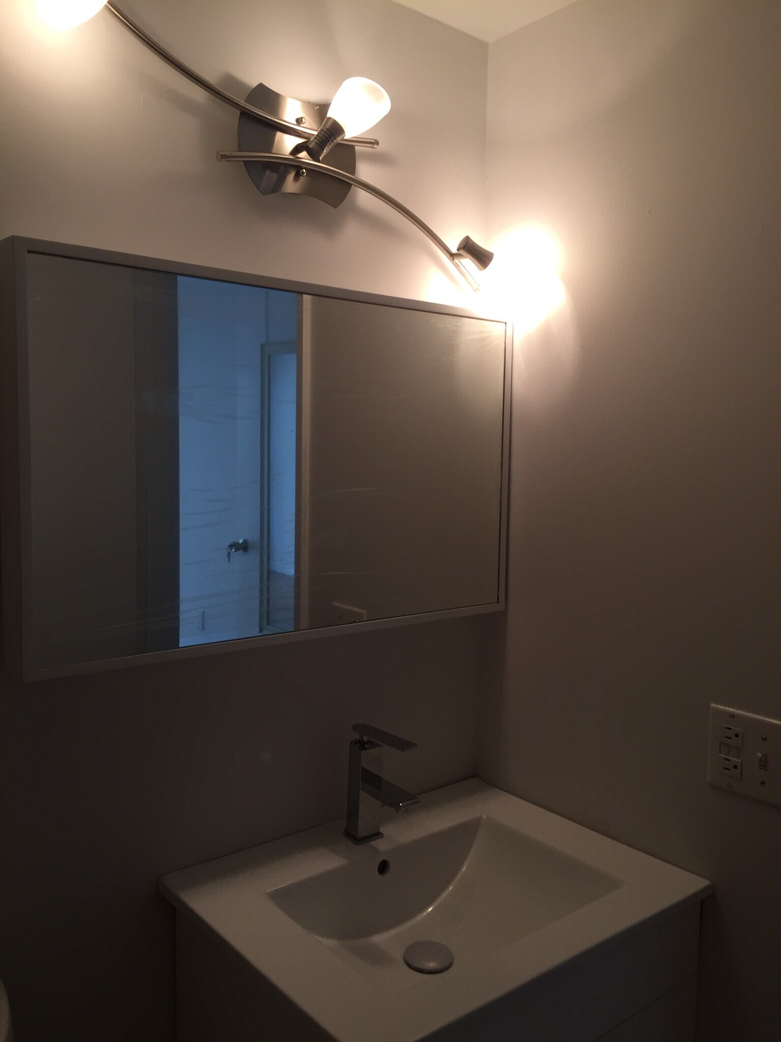 Building Photo - 7832 Collins Ave