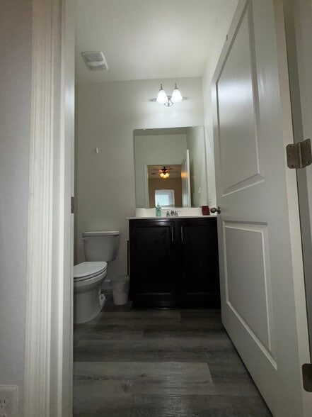 Downstairs XL Suite BathRoom (Inside Bedroom) - 19996 W Mesquite Dr