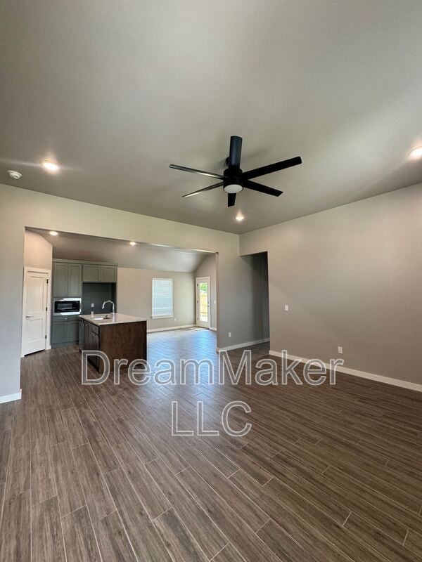 Building Photo - 790 Flowers Dr