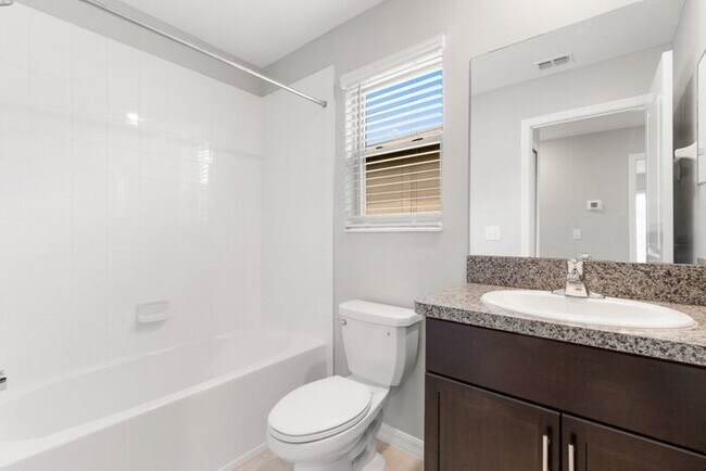 Building Photo - LIKE NEW Home For Rent in Touchstone
