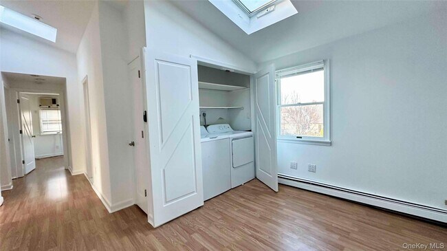 Building Photo - 34 Marksman Ln