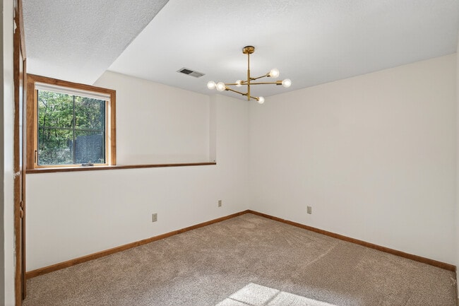 Building Photo - 15801 Andrie St NW