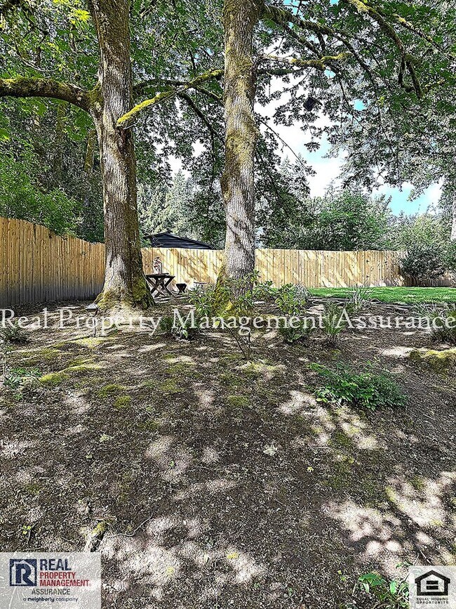 Building Photo - 3260 Arbor Dr