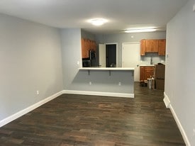 Building Photo - 2057 South St