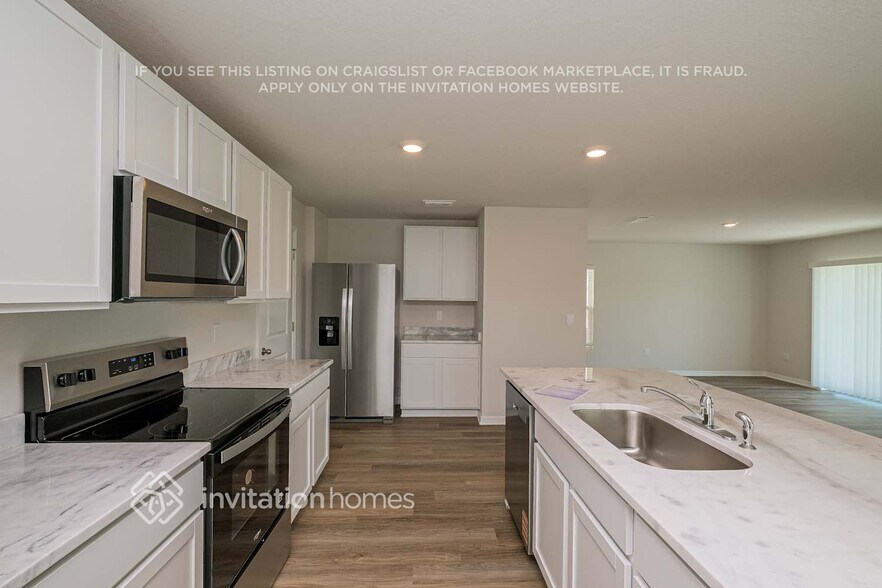 Building Photo - 4624 Coastal Storm Gln