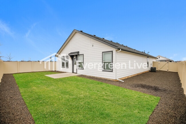 Building Photo - 2434 W Pollinator Dr