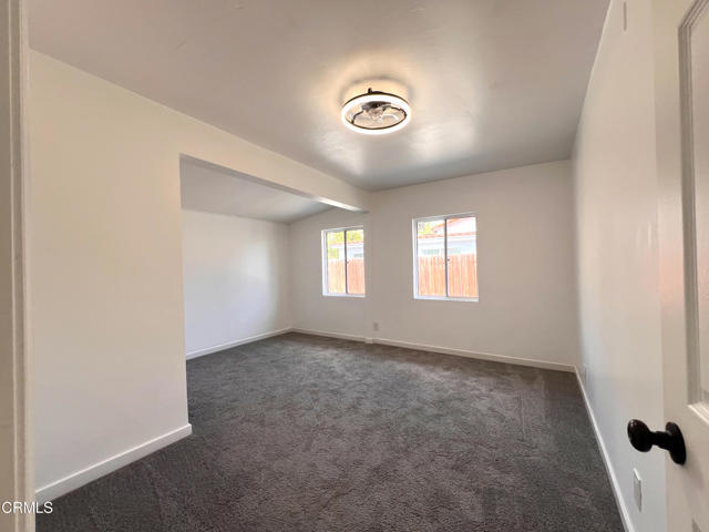 Building Photo - 611 Kimlin Dr