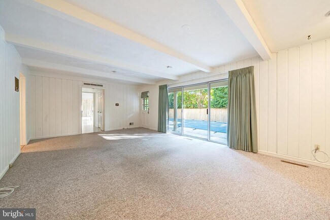 Building Photo - 6209 Stoneham Ln