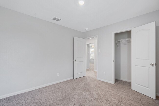 Building Photo - 3932 Northaven Trail