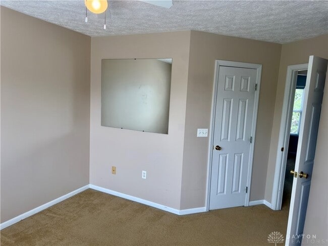 Building Photo - 5251 Mallet Club Dr