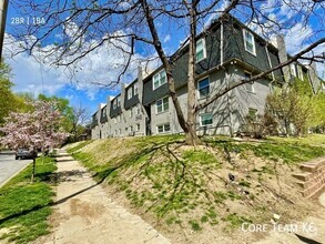 Building Photo - Two bedroom in Midtown