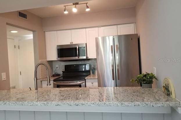 Building Photo - 5101 Eaglesmere Dr