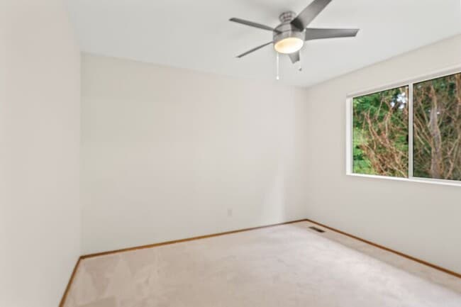 Building Photo - 3114 210th St SE