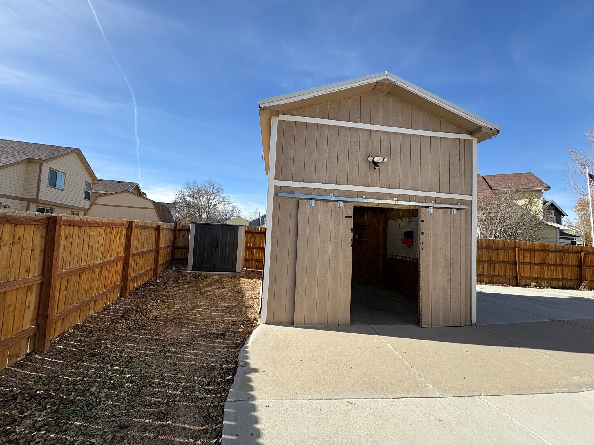 Building Photo - 3920 Anvil Dr