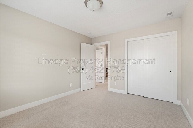 Building Photo - 6311 W Antelope Flt Wy