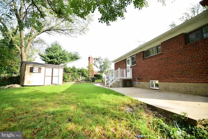 Building Photo - 6900 Lansdale St