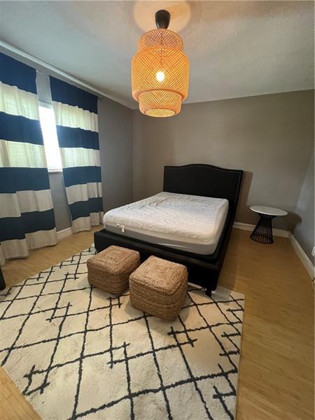 Building Photo - 811 NE 14th Pl