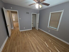 Building Photo - Belle of Bellefontaine - **Half Off Securi...