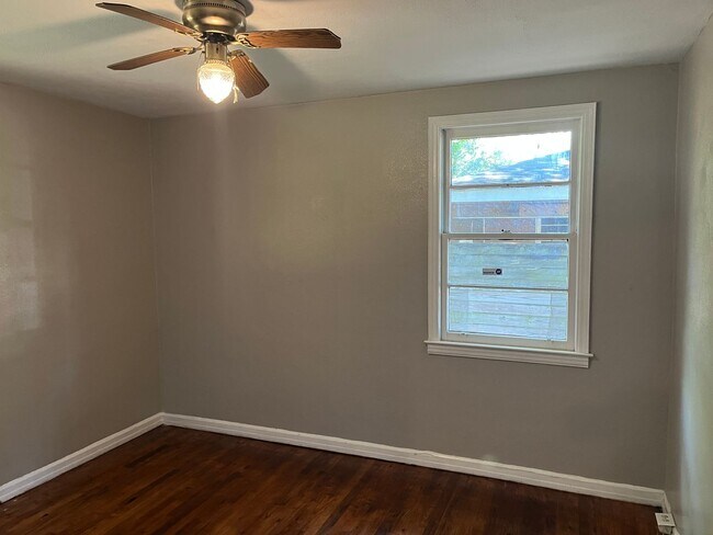 Building Photo - ***3 Bedroom / 1 Bathroom House for Rent in Columbus GA 31903***