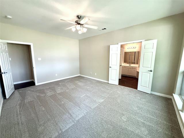 Building Photo - 1200 Somerset Dr