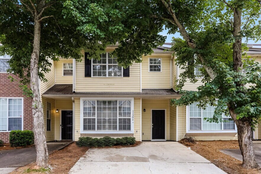 Primary Photo - 11392 Michelle Way