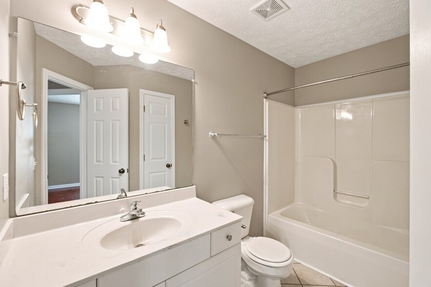 Building Photo - 1457 Cedar Springs Cir