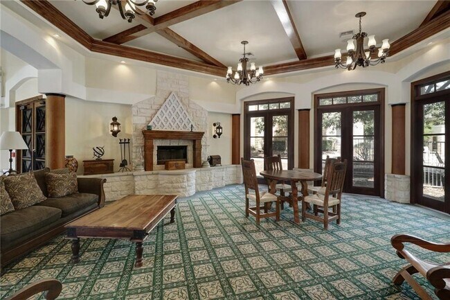 Building Photo - 2320 Gracy Farms Ln