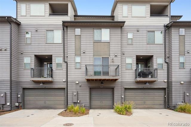 Building Photo - 8622 E 47th Ave