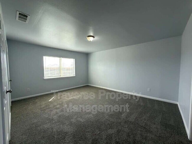 Building Photo - 5217 Aberdean Trail