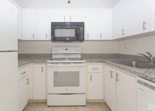 2BDR/2BA - Douglas Cove