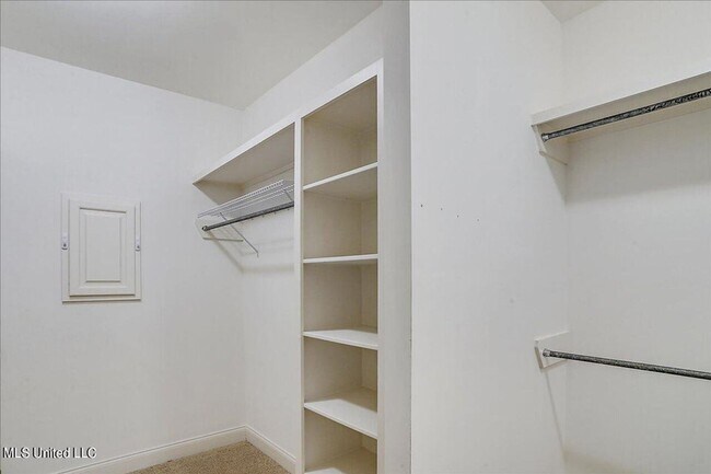 Building Photo - 3 Bed/2 Bath Home in North Place Reserves in Madison