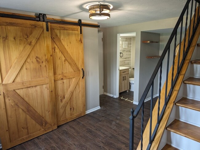 Building Photo - **********Brand new and Updated***Must see...