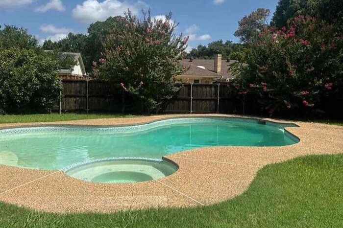 Building Photo - 2705 Winterplace Cir