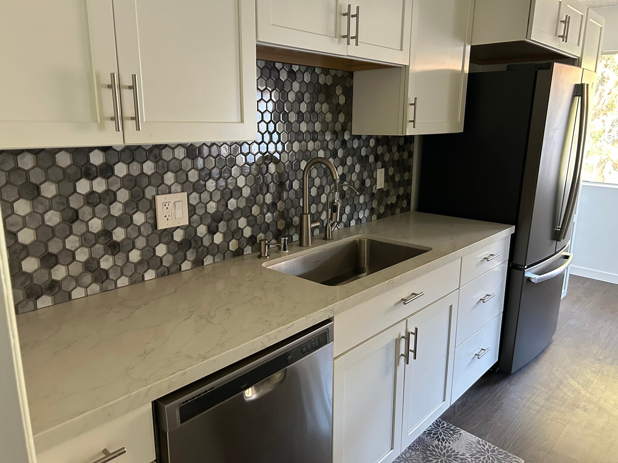 Kitchen - 8609 Lake Murray Blvd