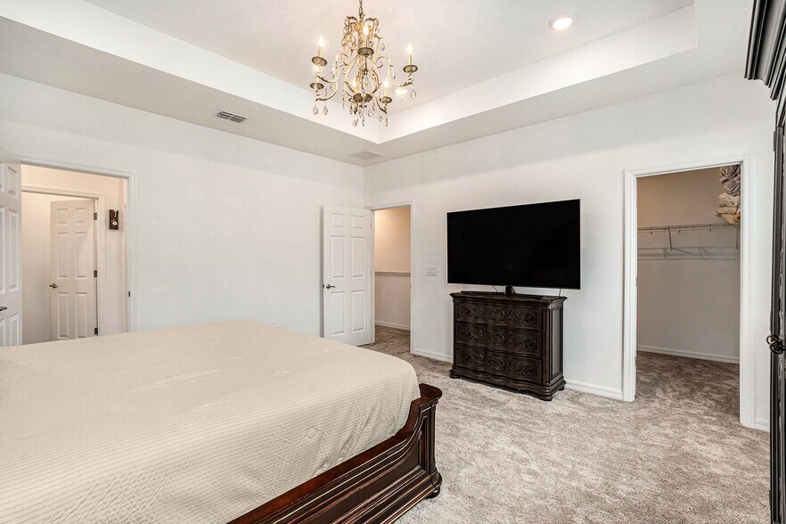 Building Photo - 1105 Lady Gouldian Ct