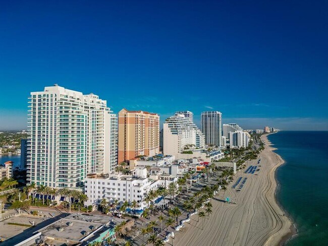 Building Photo - 101 S Fort Lauderdale Beach Blvd