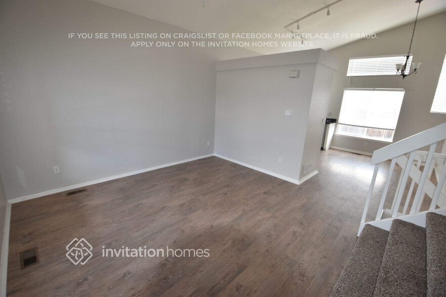 Building Photo - 8665 Rosebud Pl