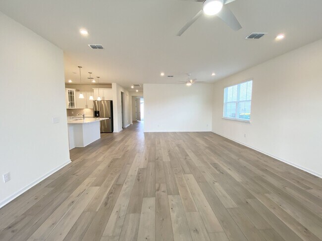 Building Photo - Light, Bright and Beautiful New Construction Home!