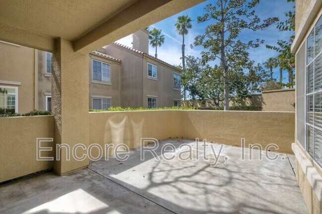 Building Photo - 7349 Calle Cristobal