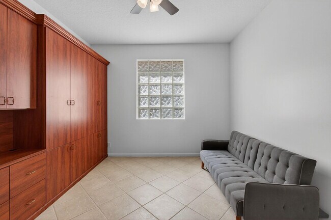 Building Photo - 7976 Monarch Ct